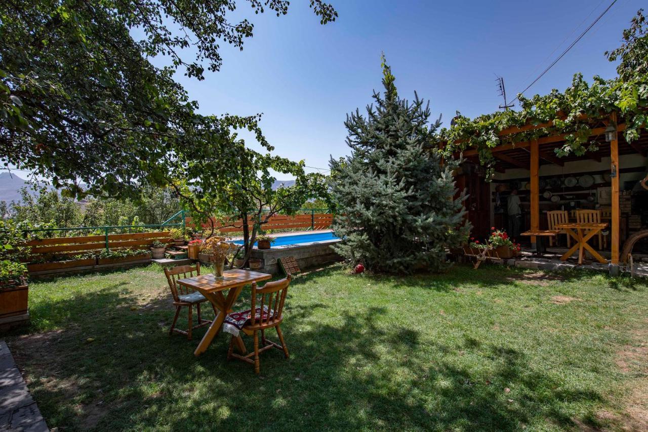 Green Stone Boutique Hotel Yeghegnadzor Exterior photo